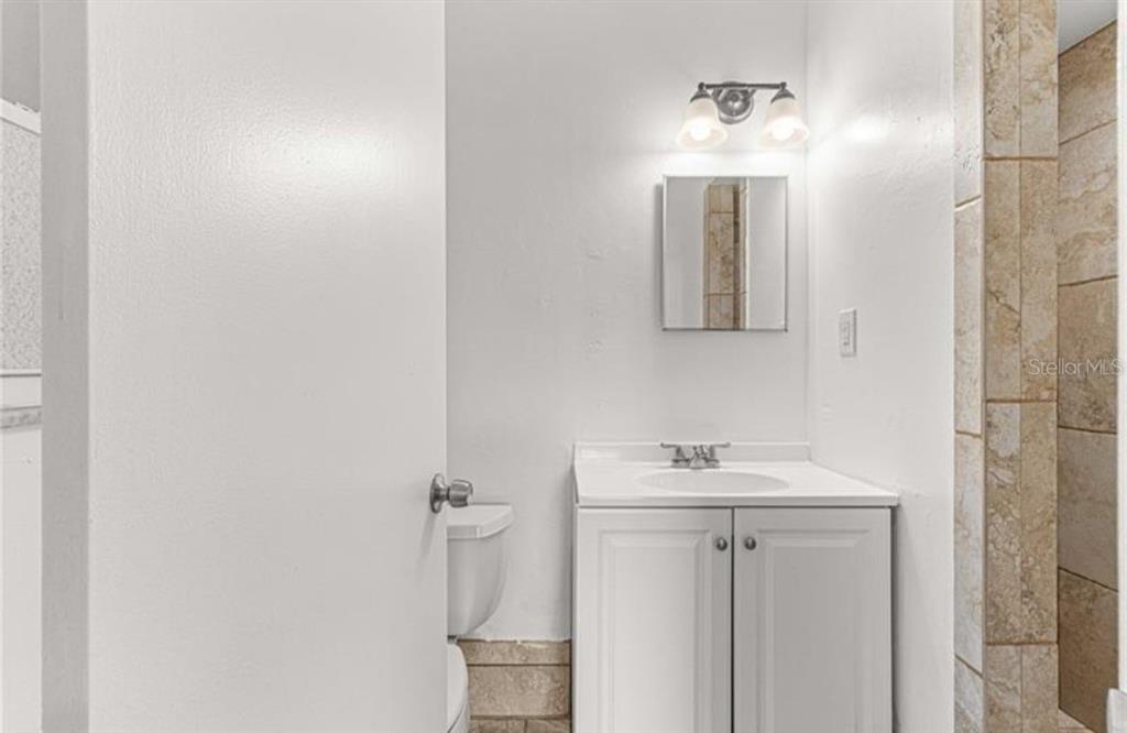 46 Lake Ct Loop Ocala, FL 34472 - Photo 31 of 39