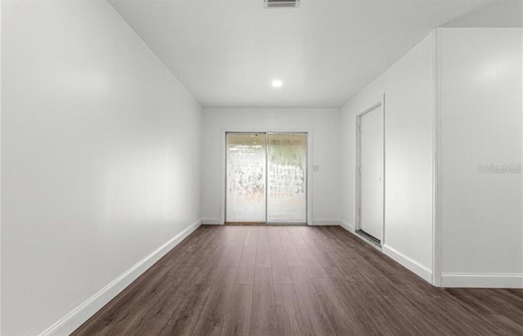 46 Lake Ct Loop Ocala, FL 34472 - Photo 32 of 39