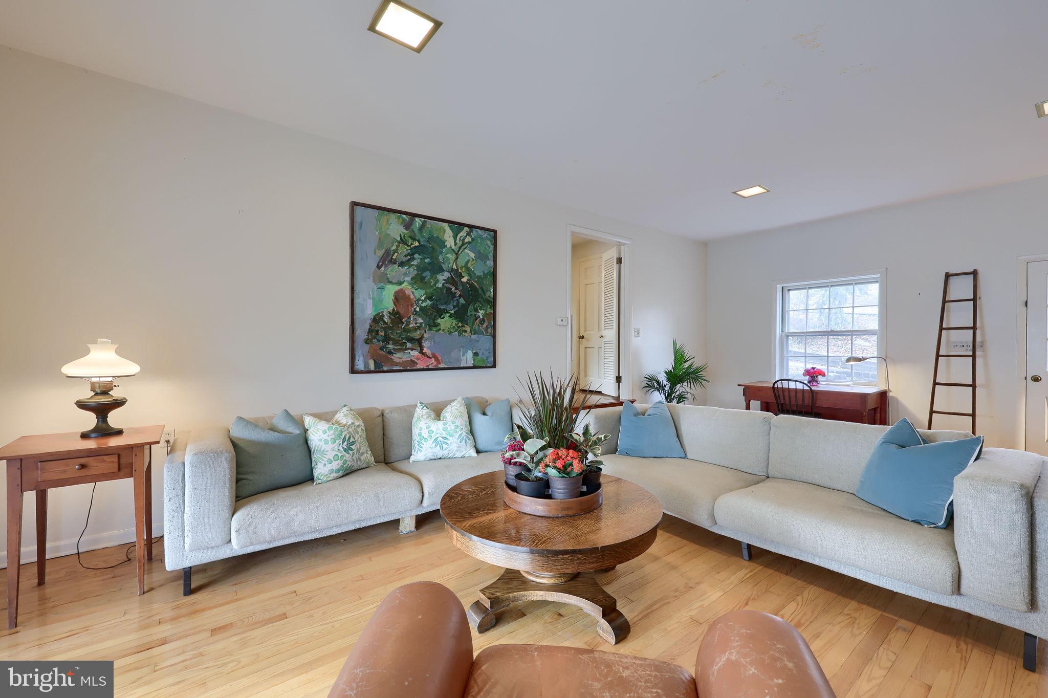 550 Speedwell Forge Road Lititz, PA 17543 - Photo 12 of 92 a living room with furniture and a couch