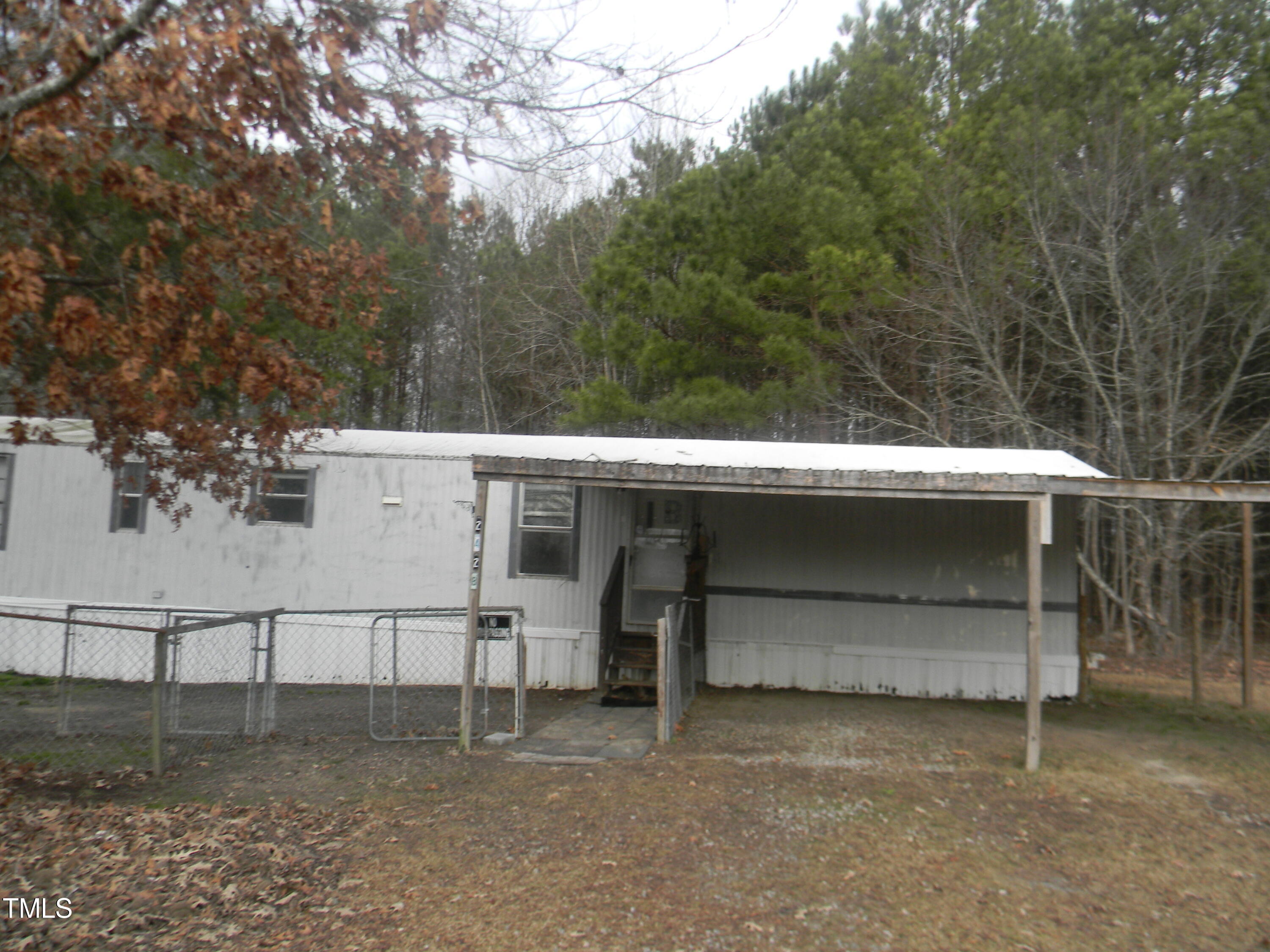 242 Slate Top House Road Clayton, NC 27520 - Photo 13 of 28 DSCN3990
