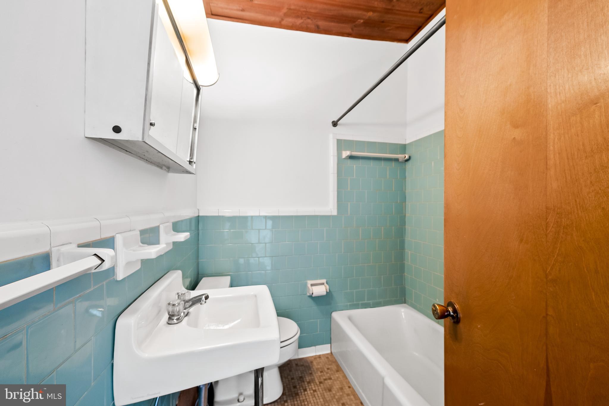 1320 Rutter Street Baltimore, MD 21217 - Photo 15 of 24 Gallery Image 15