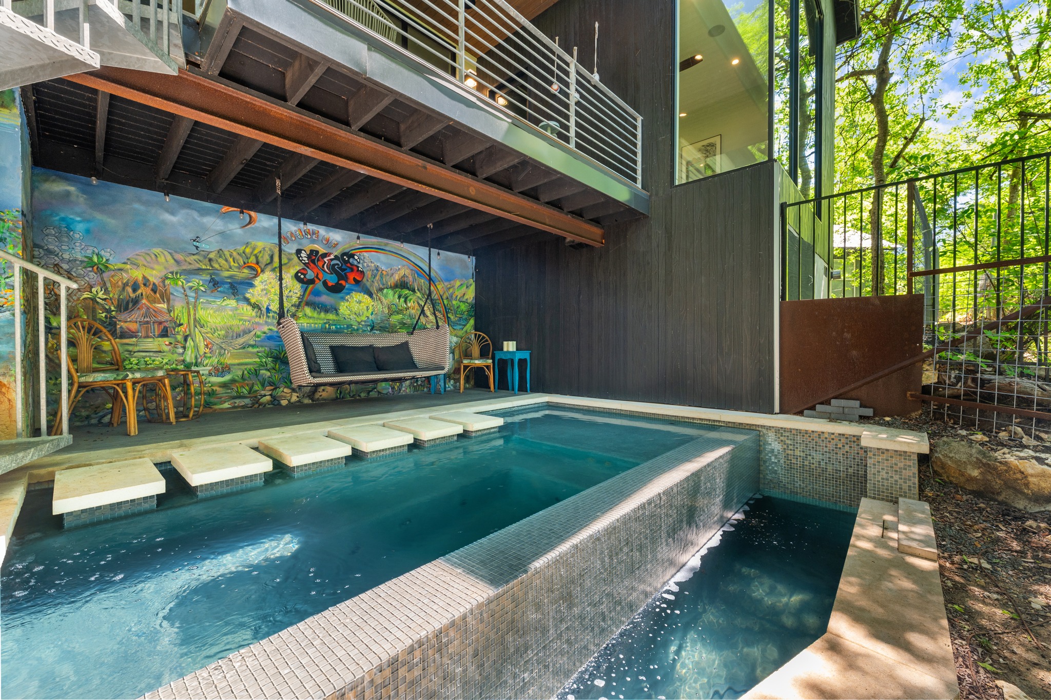 700 Jessie Street Austin, TX 78704 - Photo 34 of 40 Swimming pool with an in-ground hot tub, a balcony, and a patio