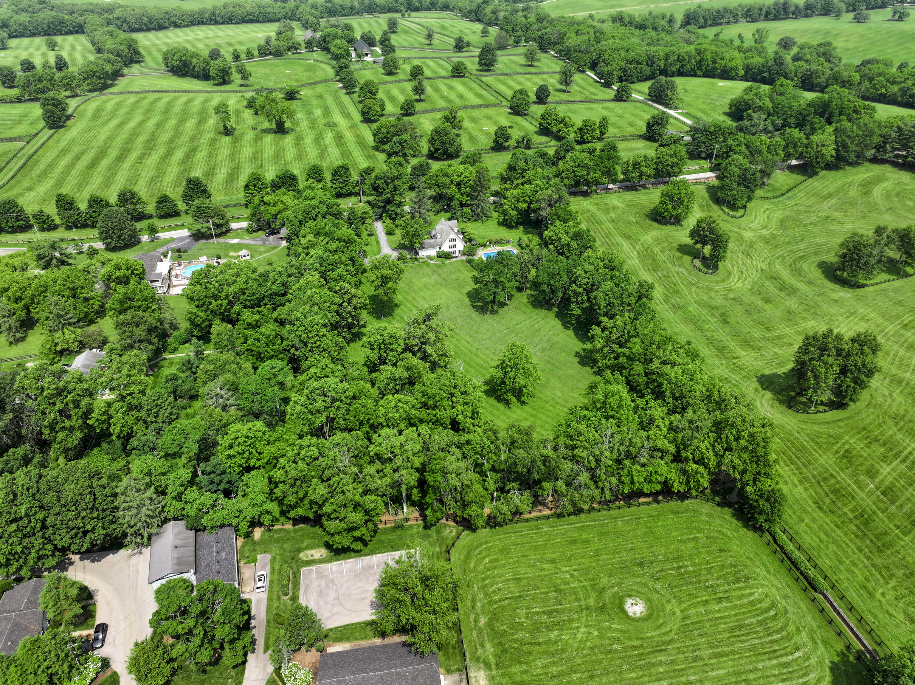2968 Delong Road Lexington, KY 40515 - Photo 14 of 104 DJI_20250611115134_0266_D