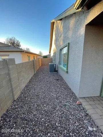 $2,200 | 679 North Blanco Court, Dewey, AZ 86327