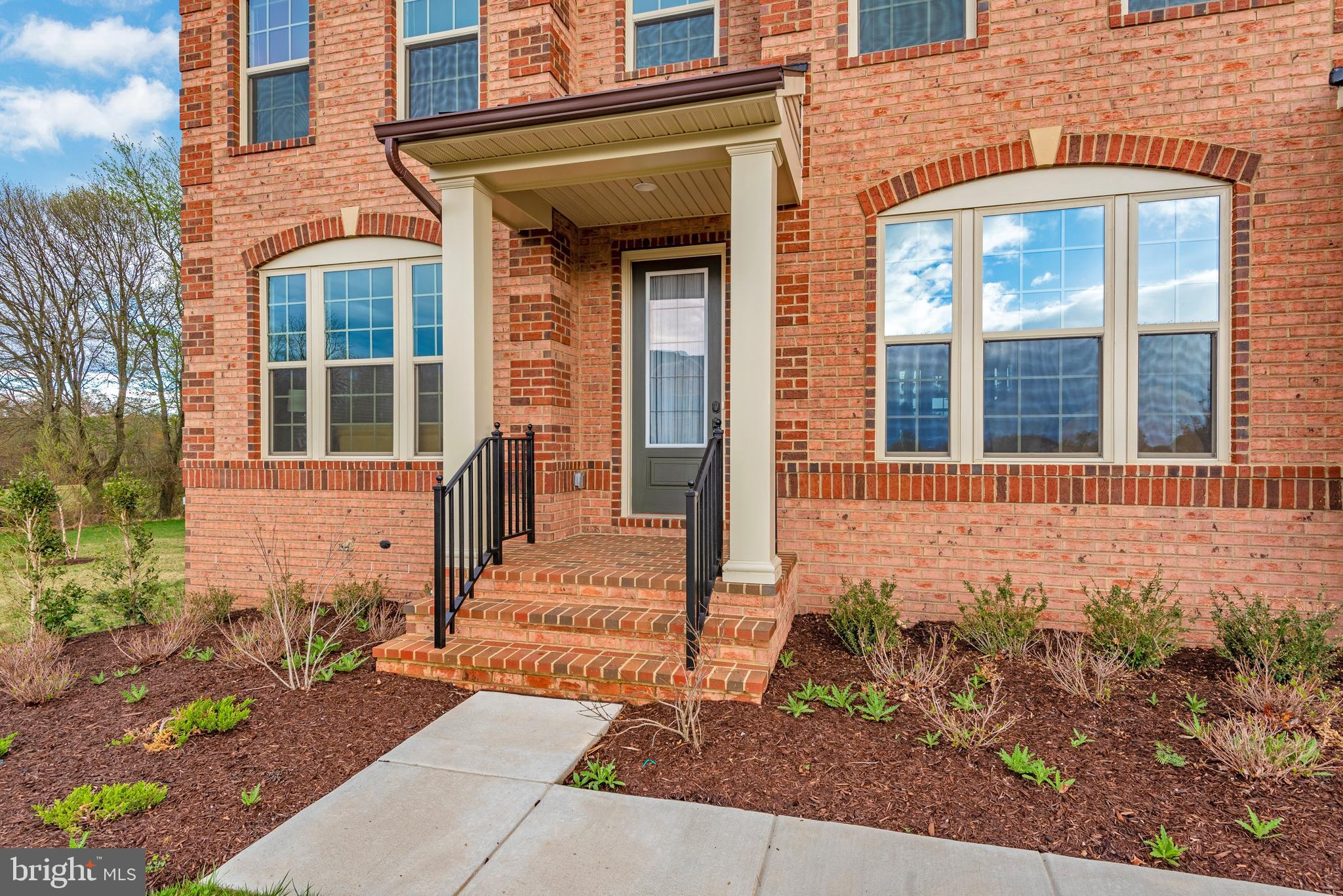 21229 Cracklin Road Laytonsville, MD 20882 - Photo 2 of 49 Gallery Image 2