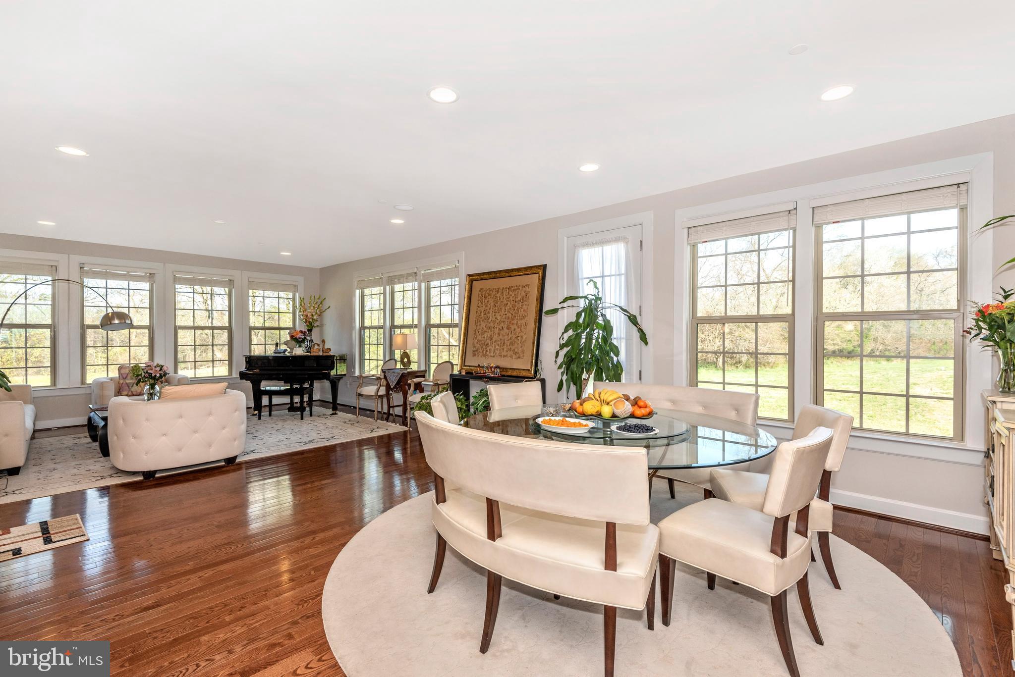 21229 Cracklin Road Laytonsville, MD 20882 - Photo 18 of 49 Gallery Image 18
