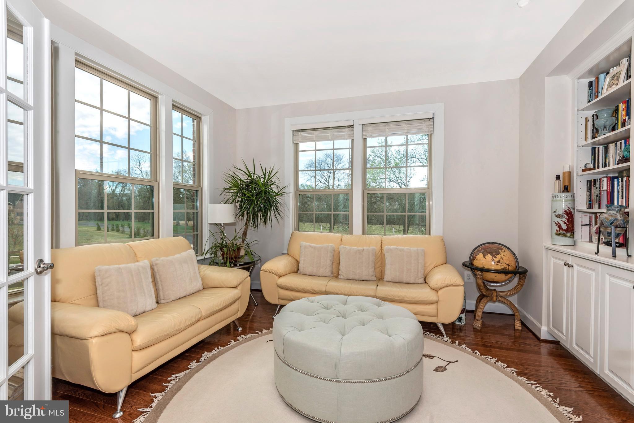 21229 Cracklin Road Laytonsville, MD 20882 - Photo 19 of 49 Gallery Image 19