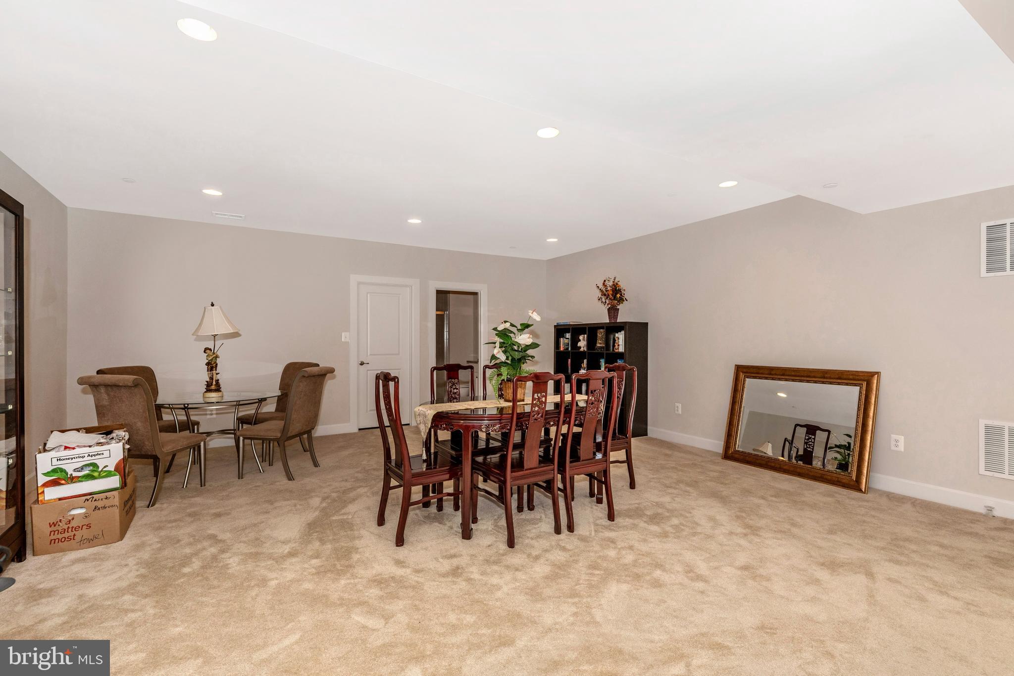 21229 Cracklin Road Laytonsville, MD 20882 - Photo 36 of 49 Gallery Image 36