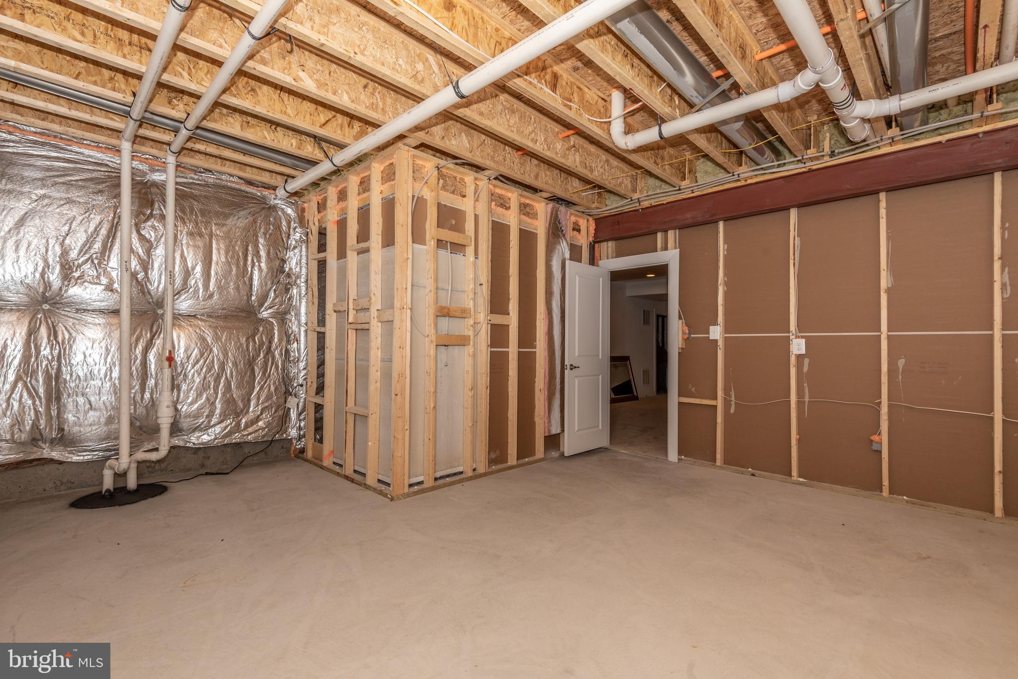 21229 Cracklin Road Laytonsville, MD 20882 - Photo 41 of 49 Gallery Image 41