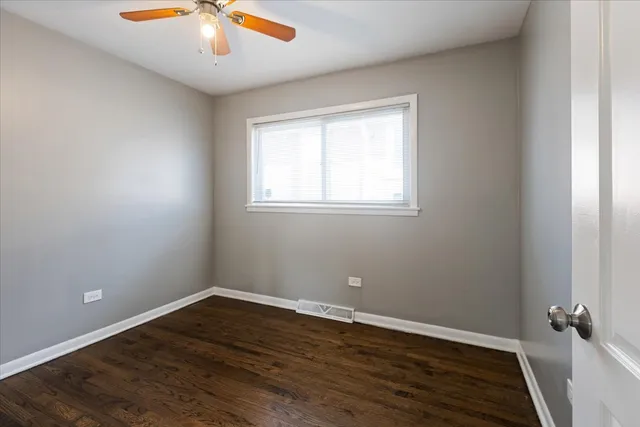 $2,600 | 15304 Grant Street, Dolton, IL 60419