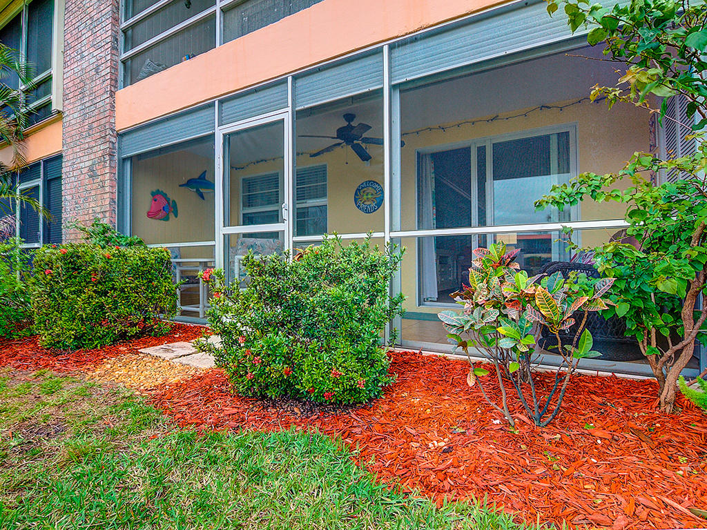 1985 Southwest Palm City Road, Unit D Stuart, FL 34994 - Photo 1 of 28 back1web
