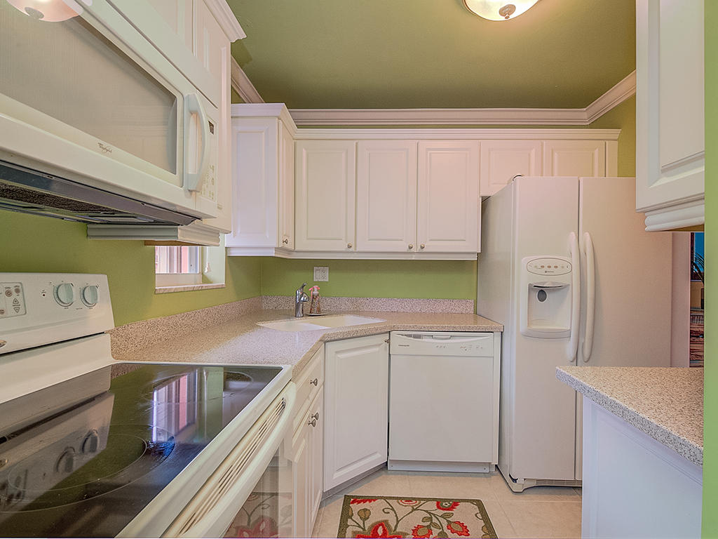 1985 Southwest Palm City Road, Unit D Stuart, FL 34994 - Photo 4 of 28 kitchen1web