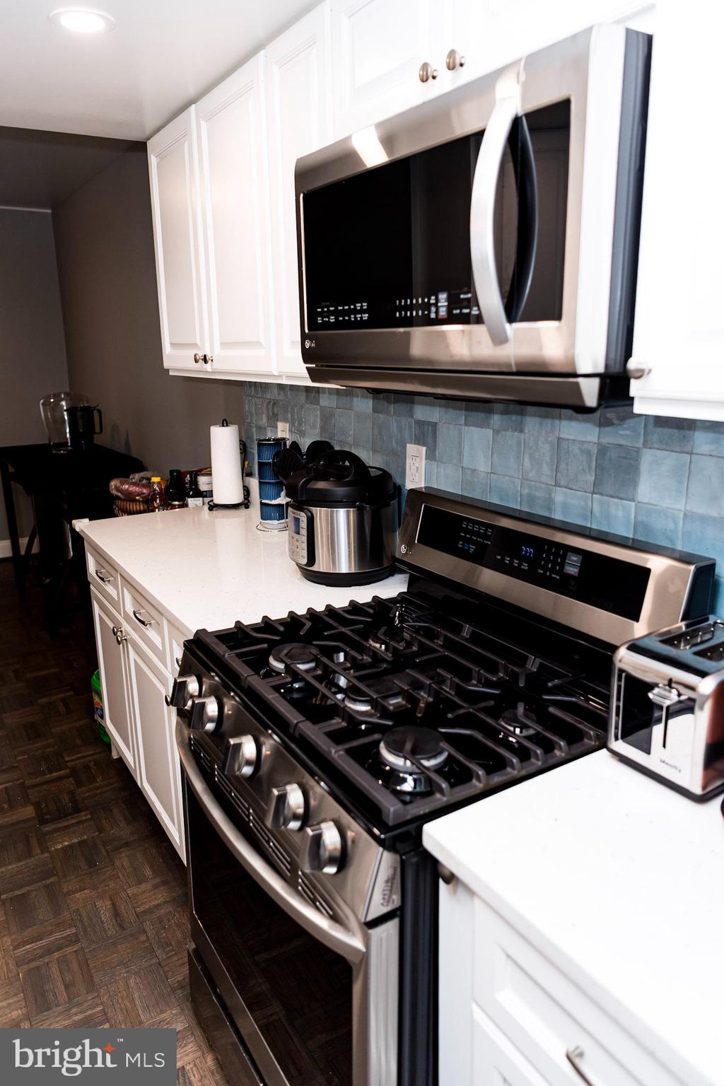 8902 16th Street, Unit 8902 Silver Spring, MD 20910 - Photo 15 of 32