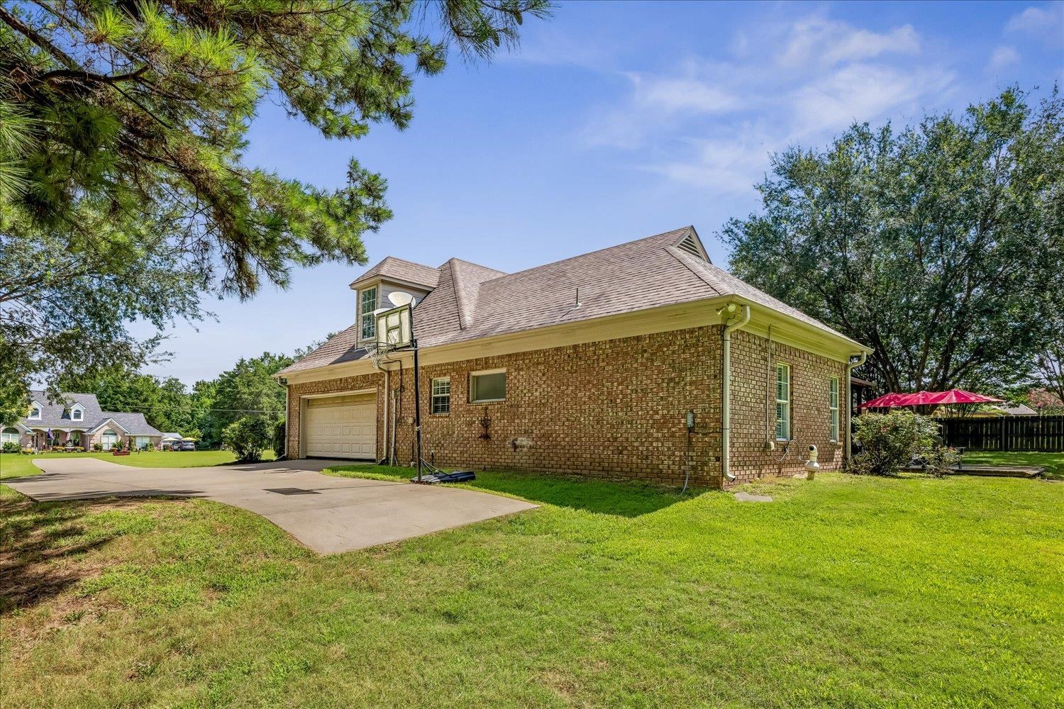 305 Caitlin Road Oakland, TN 38060 - Photo 33 of 38