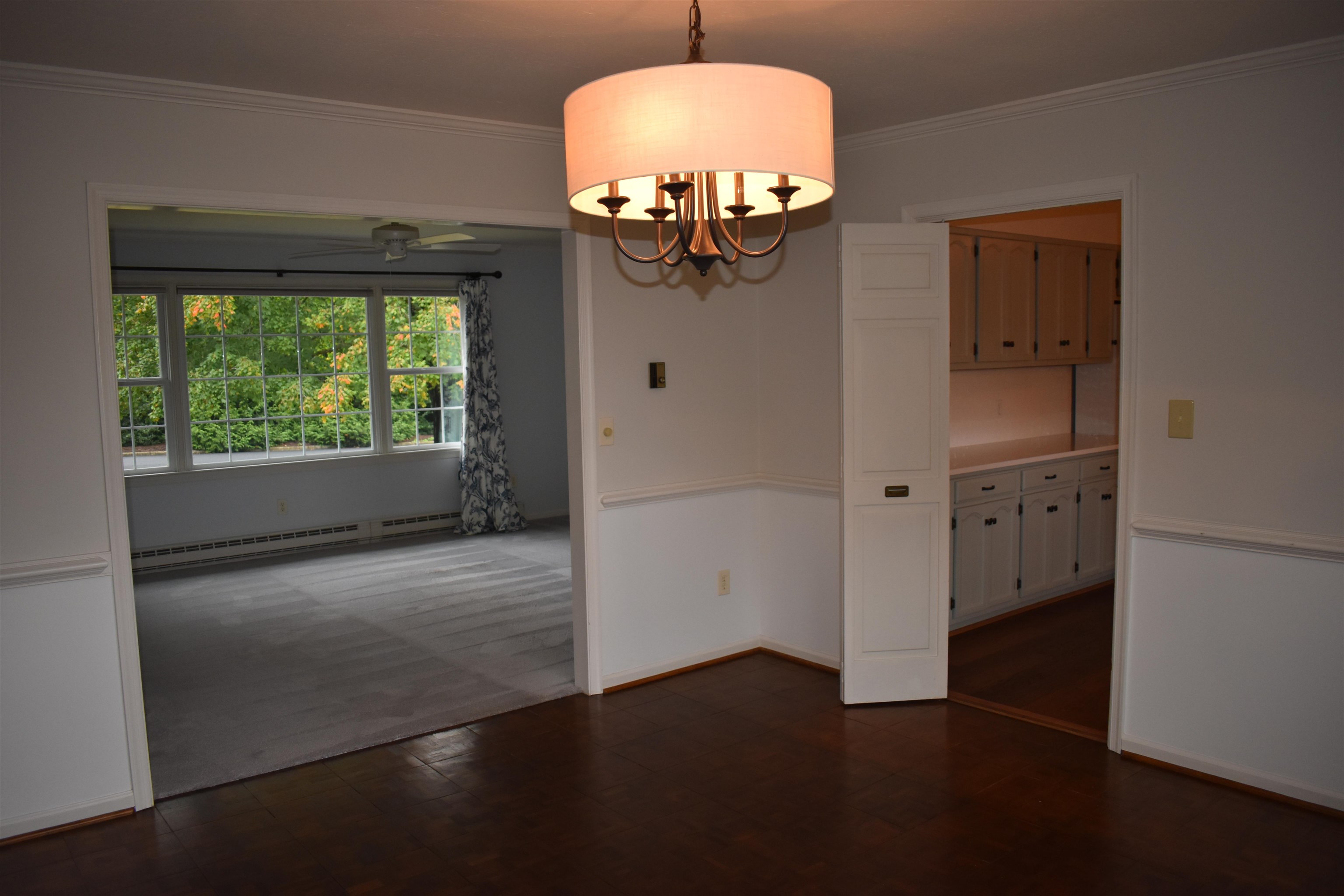 212 Princess Anne Road Waynesboro, VA 22980 - Photo 25 of 65 fit for any size meal