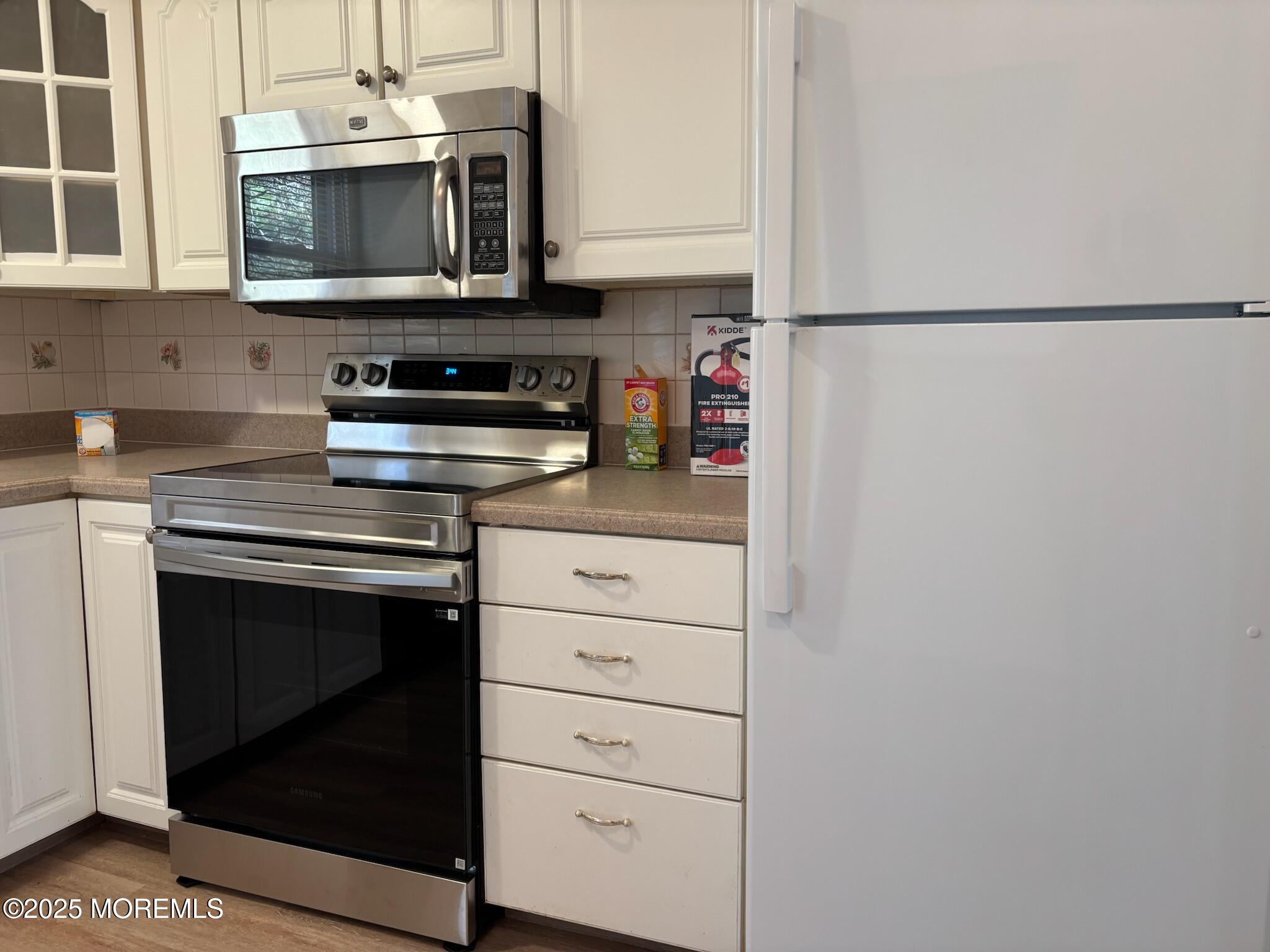 32 Constitution Boulevard Whiting, NJ 08759 - Photo 14 of 30 IMG_3214