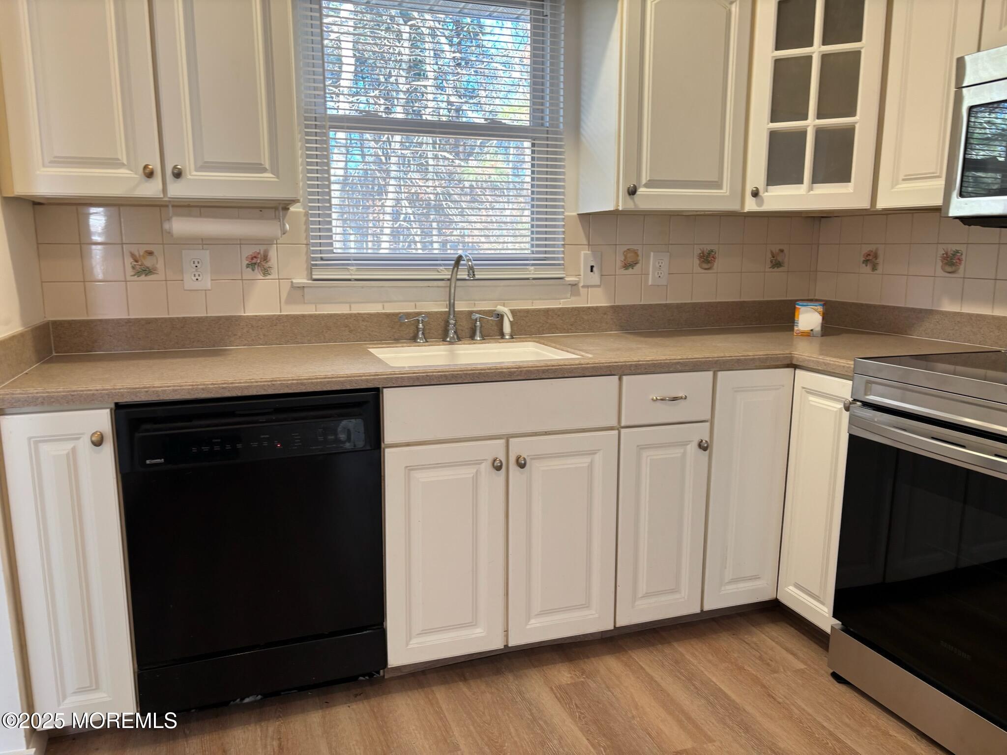 32 Constitution Boulevard Whiting, NJ 08759 - Photo 9 of 30 IMG_3211