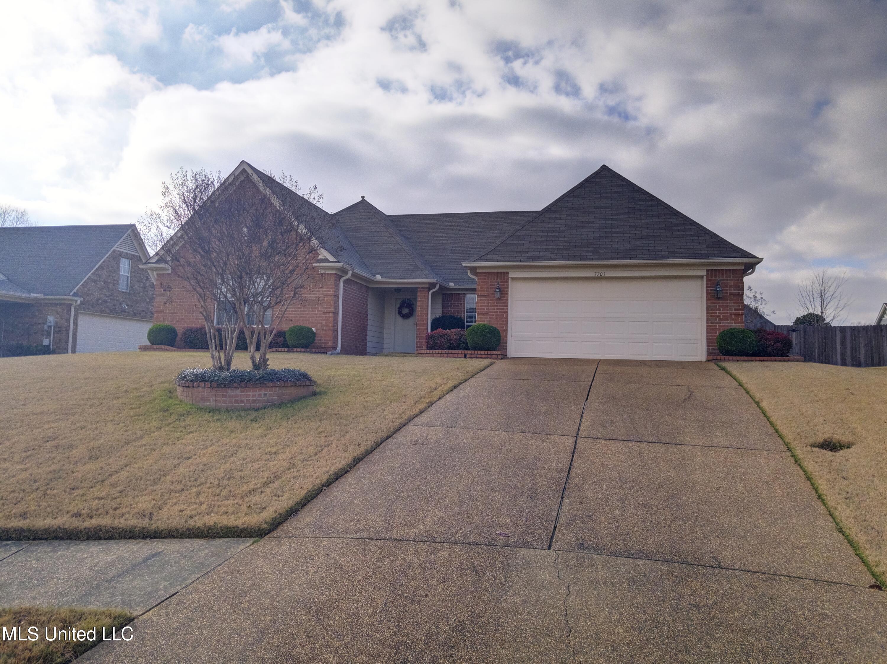 7703 Alexanders Ridge Cove Olive Branch, MS 38654 - Photo 1 of 10 7703 Alexanders Ridge Cv Exterior
