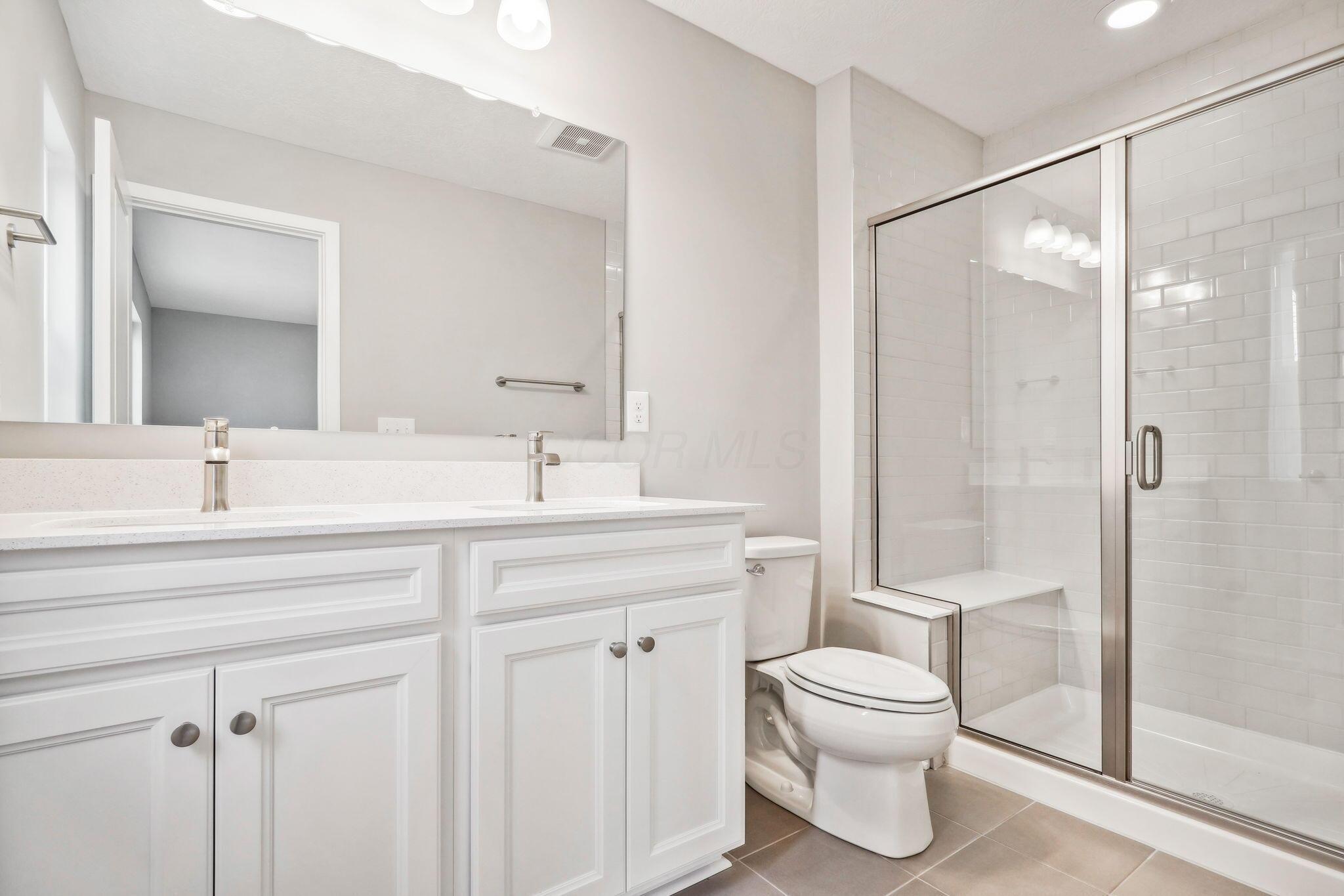 50 Chambers Bay Road Commercial Point, OH 43116 - Photo 29 of 38 Owner's Bathroom
