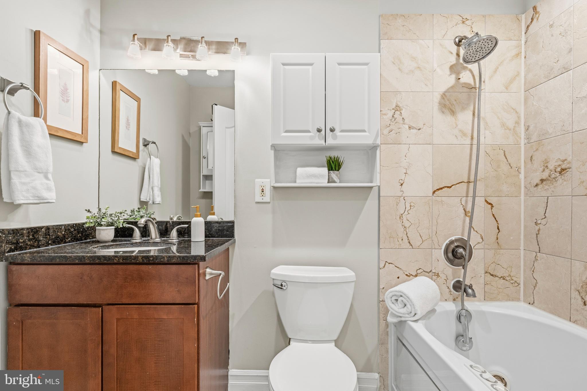 1321 Euclid Street Northwest, Unit T1 Washington, DC 20009 - Photo 16 of 24