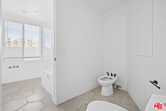 $2,900,000 | 1562 Glen Oaks Boulevard, Pasadena, CA 91105