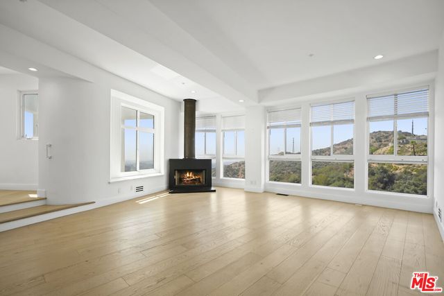 $2,900,000 | 1562 Glen Oaks Boulevard, Pasadena, CA 91105