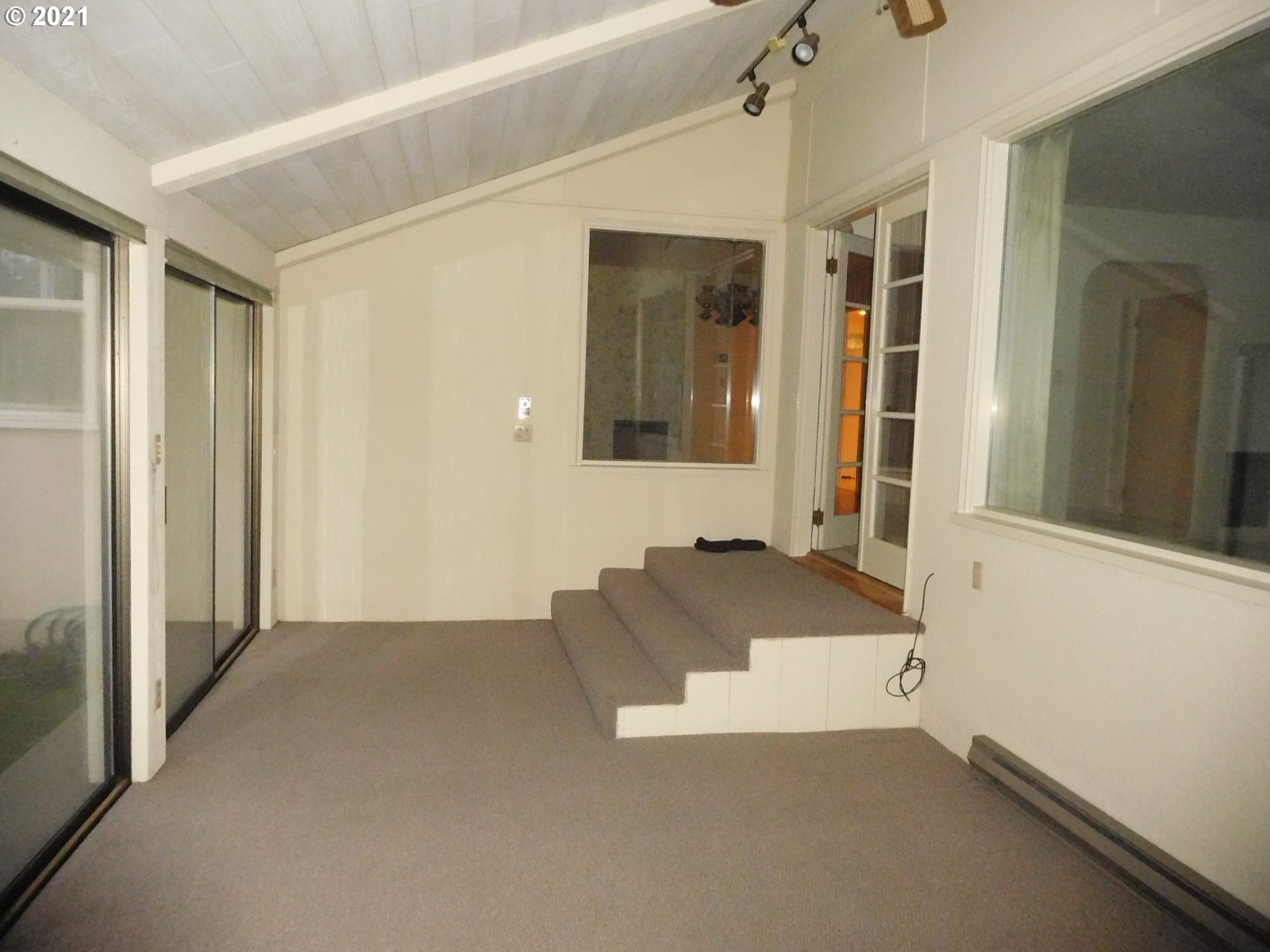 665 Pierce Street Milton Freewater, OR 97862 - Photo 17 of 32