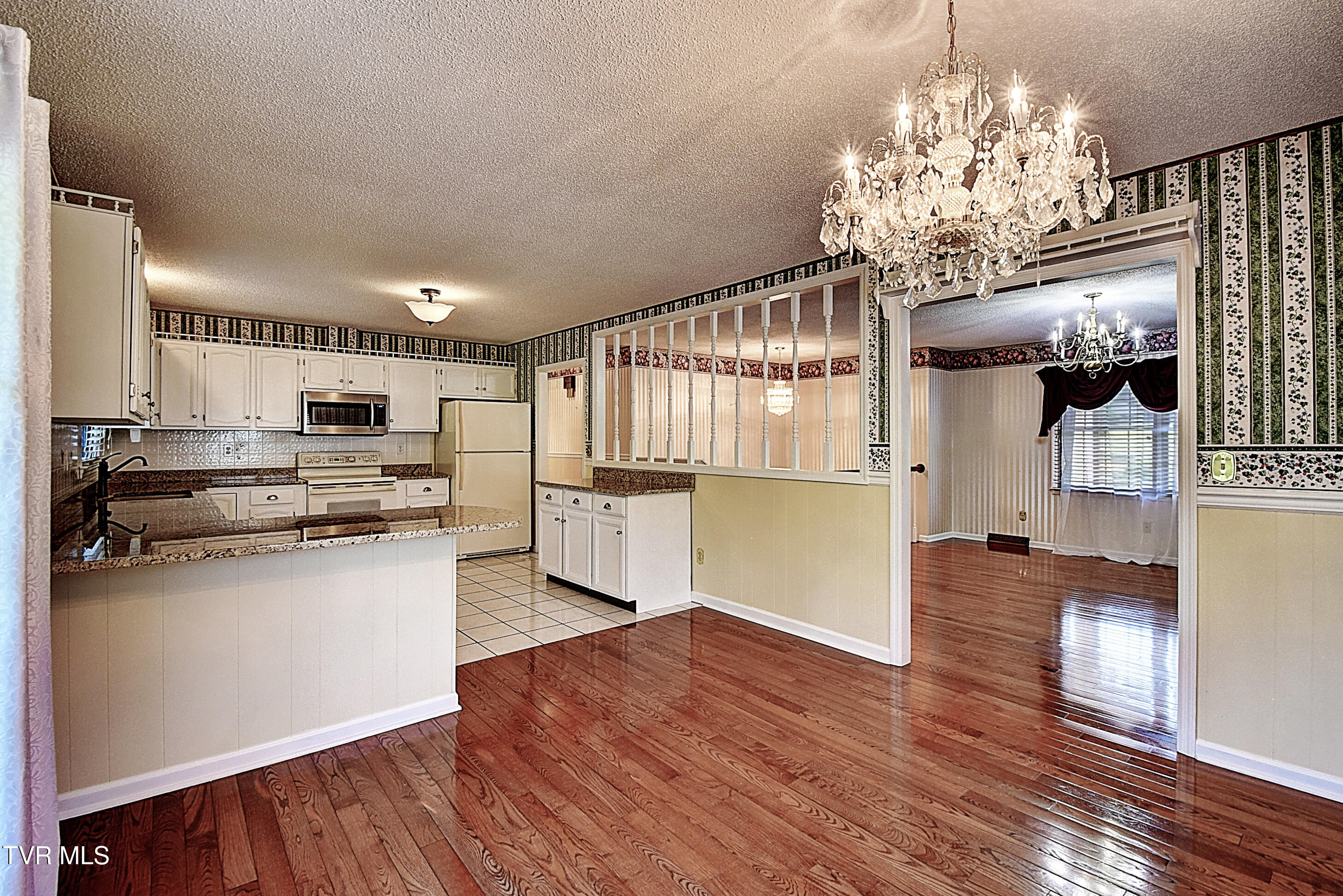 146 Clay Little Road Elizabethton, TN 37643 - Photo 20 of 54 DSC_0340And8more
