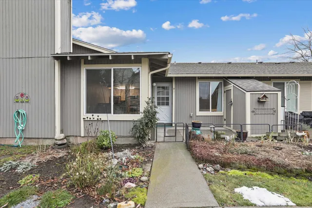 $200,000 | 6007 East 6th Avenue, Unit W9, Spokane Valley, WA 99212