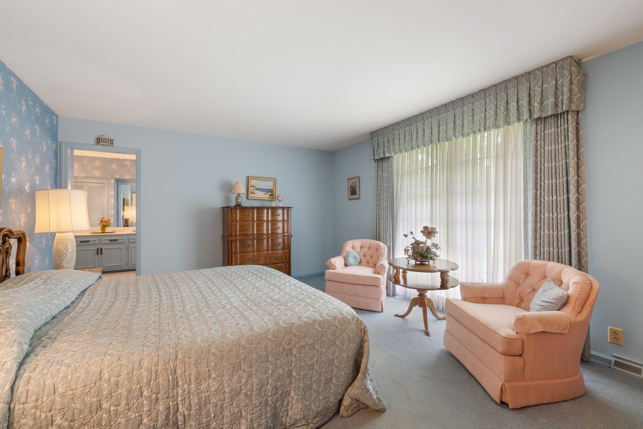 1409 Sneed Road West Franklin, TN 37069 - Photo 26 of 47 a spacious bedroom with a bed and a couch
