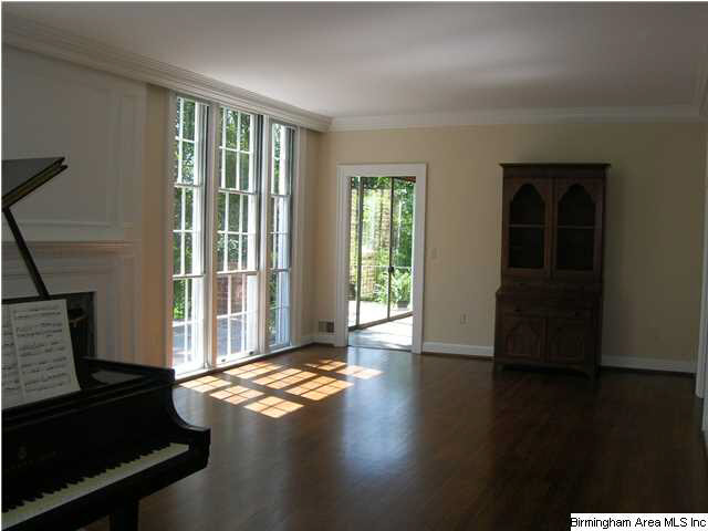 3229 Rockledge Road Birmingham, AL 35213 - Photo 5 of 32