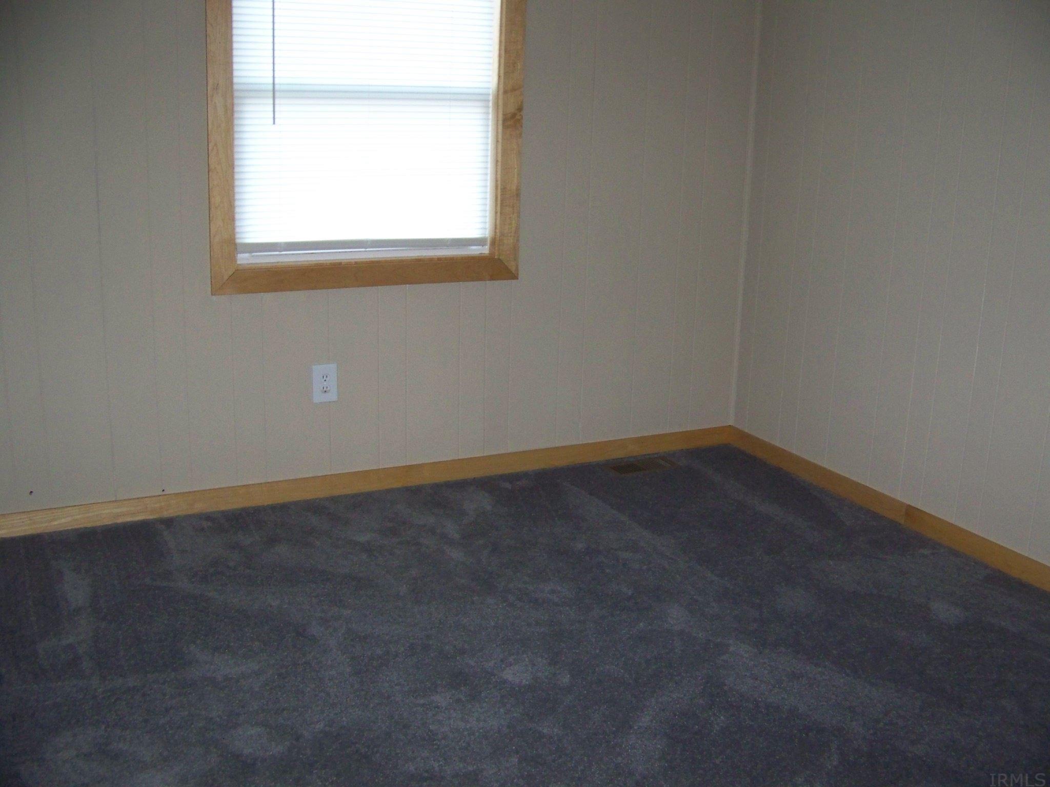 841 Sandy Hook Road Paoli, IN 47454 - Photo 5 of 8 Gallery Image 5