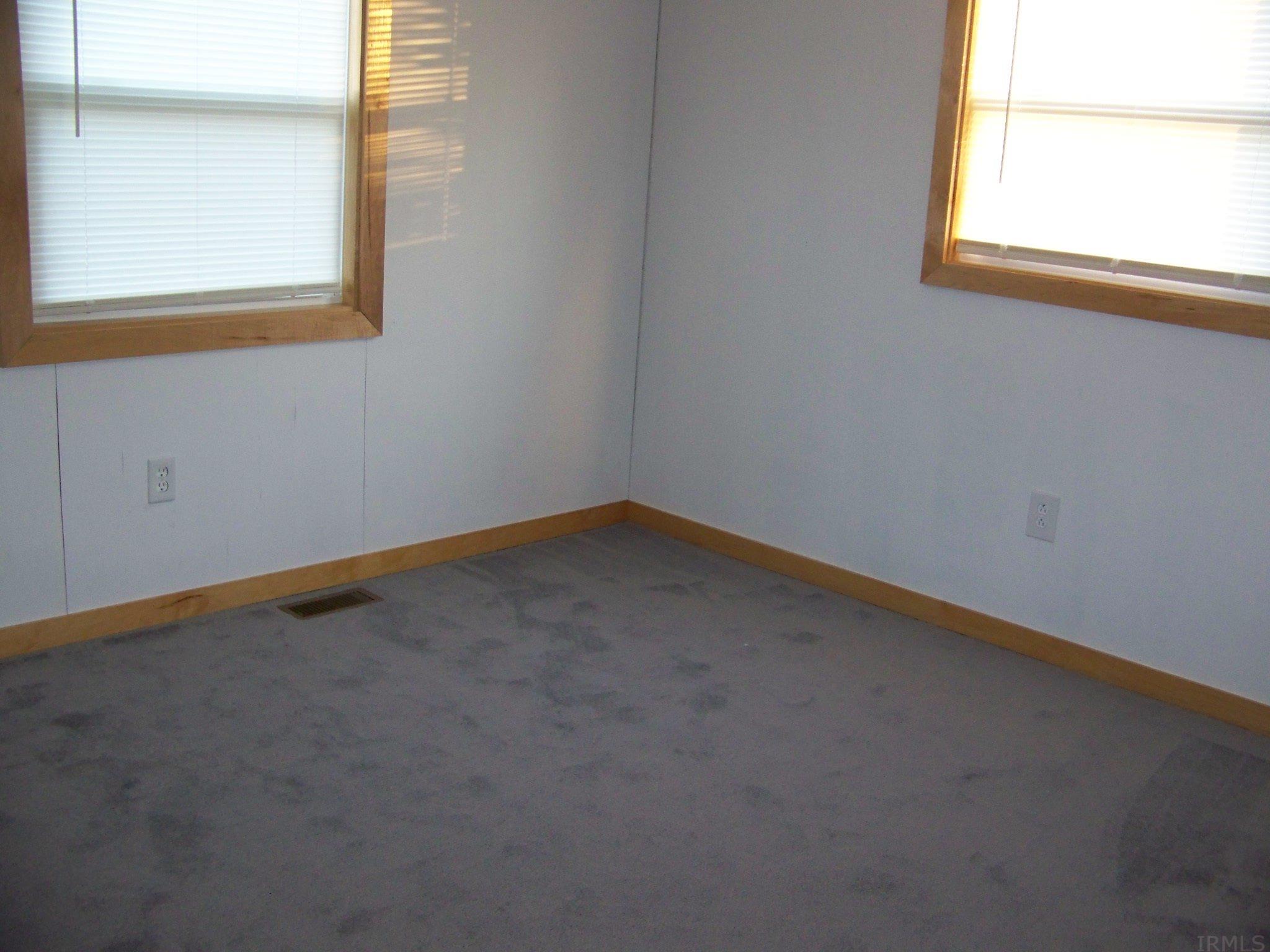 841 Sandy Hook Road Paoli, IN 47454 - Photo 7 of 8 Gallery Image 7