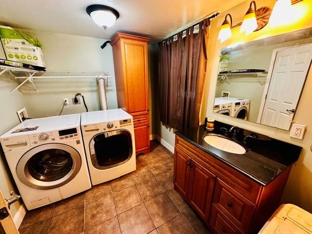 416 Washington Road Waynesburg, PA 15370 - Photo 8 of 24 Gallery Image 8