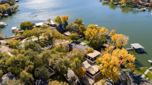 $1,350,000 | 412 North Shore Drive, Amarillo, TX 79118