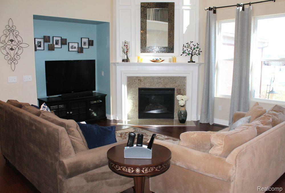 2459 Barkhill Road Canton, MI 48188 - Photo 21 of 62 IMG_7140.jpg