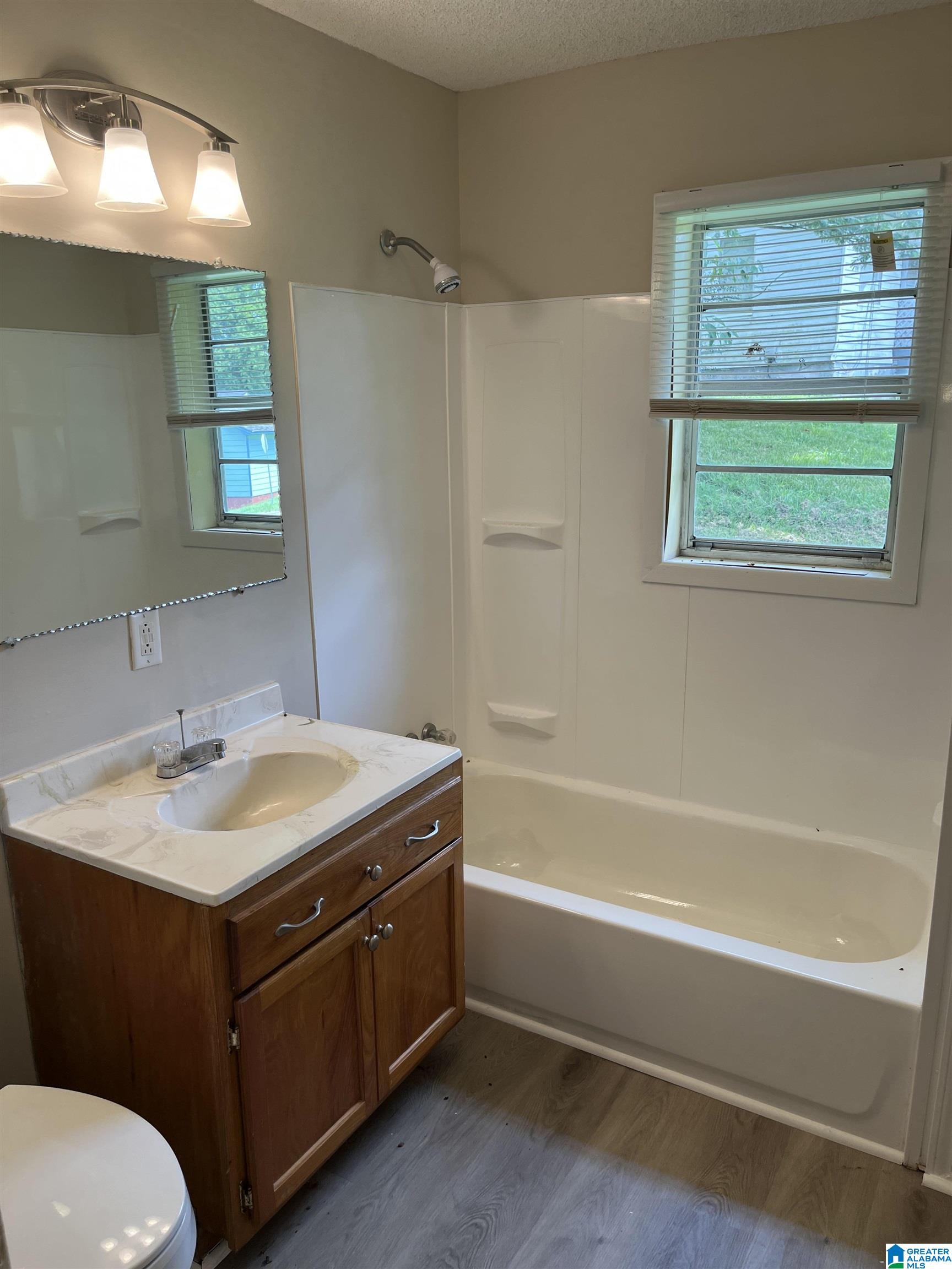 3225 Wenonah Road Southwest Birmingham, AL 35211 - Photo 16 of 34