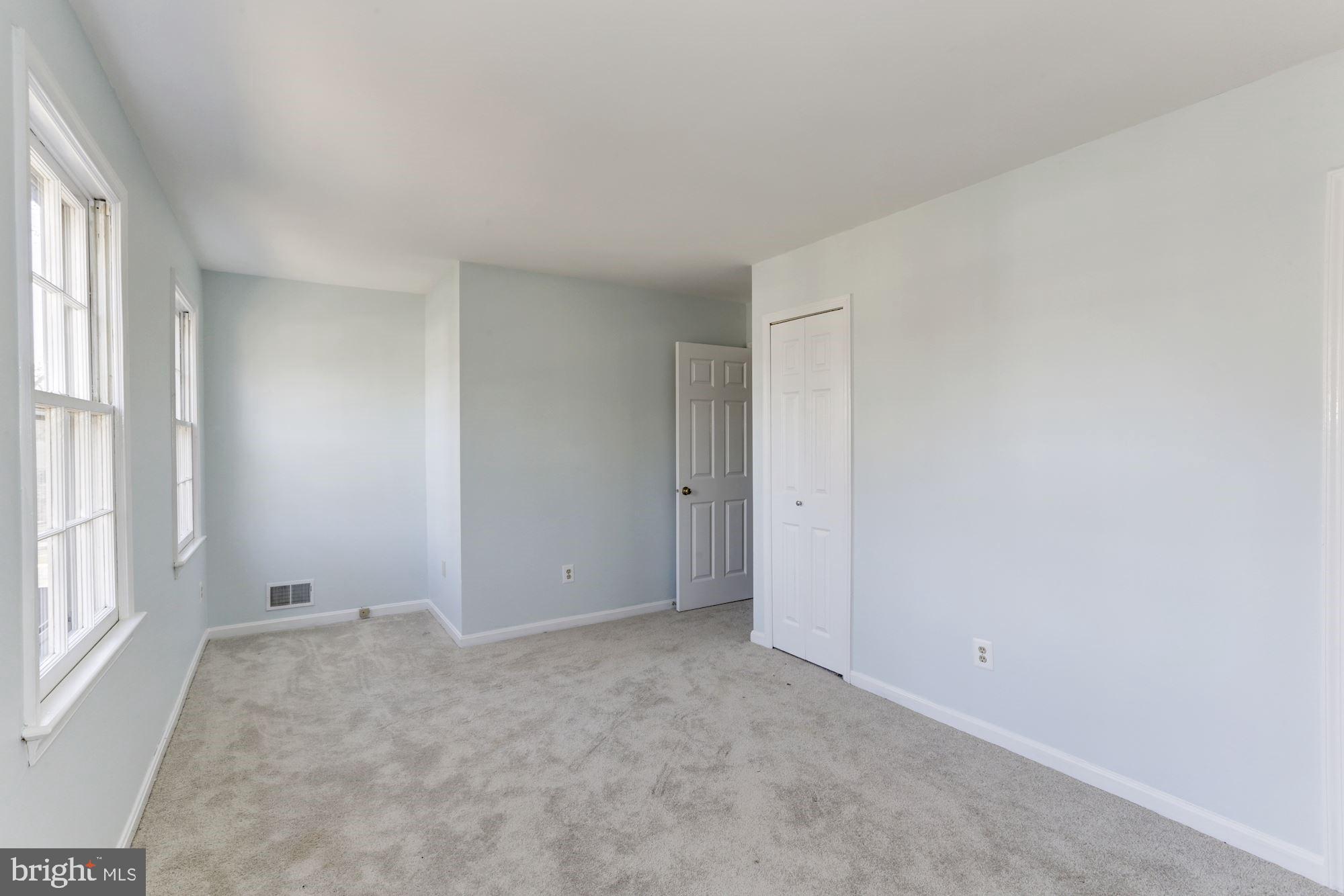 1592 Stowe Road Reston, VA 20194 - Photo 18 of 28 Second Bedroom with 2 Closets