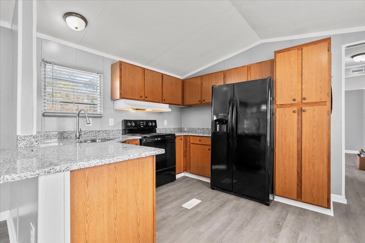 1049 Sawyer Road Marion, SC 29571 - Photo 14 of 35