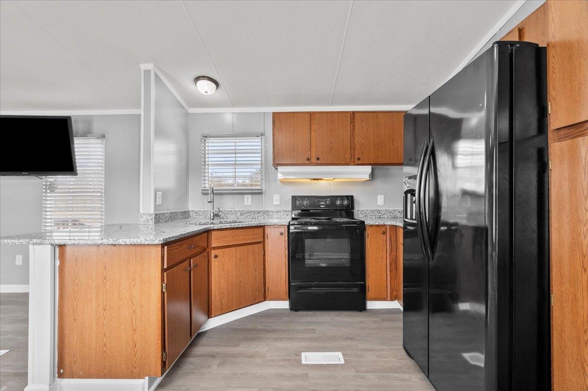 1049 Sawyer Road Marion, SC 29571 - Photo 15 of 35