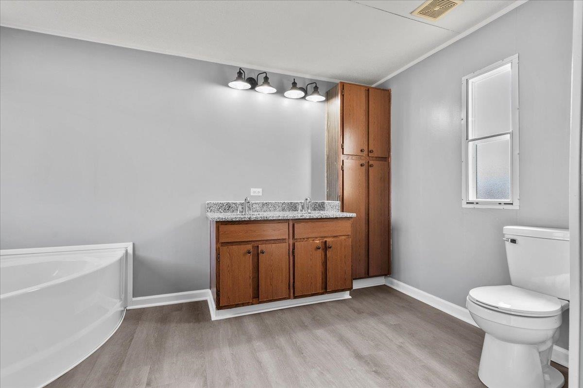 1049 Sawyer Road Marion, SC 29571 - Photo 22 of 35