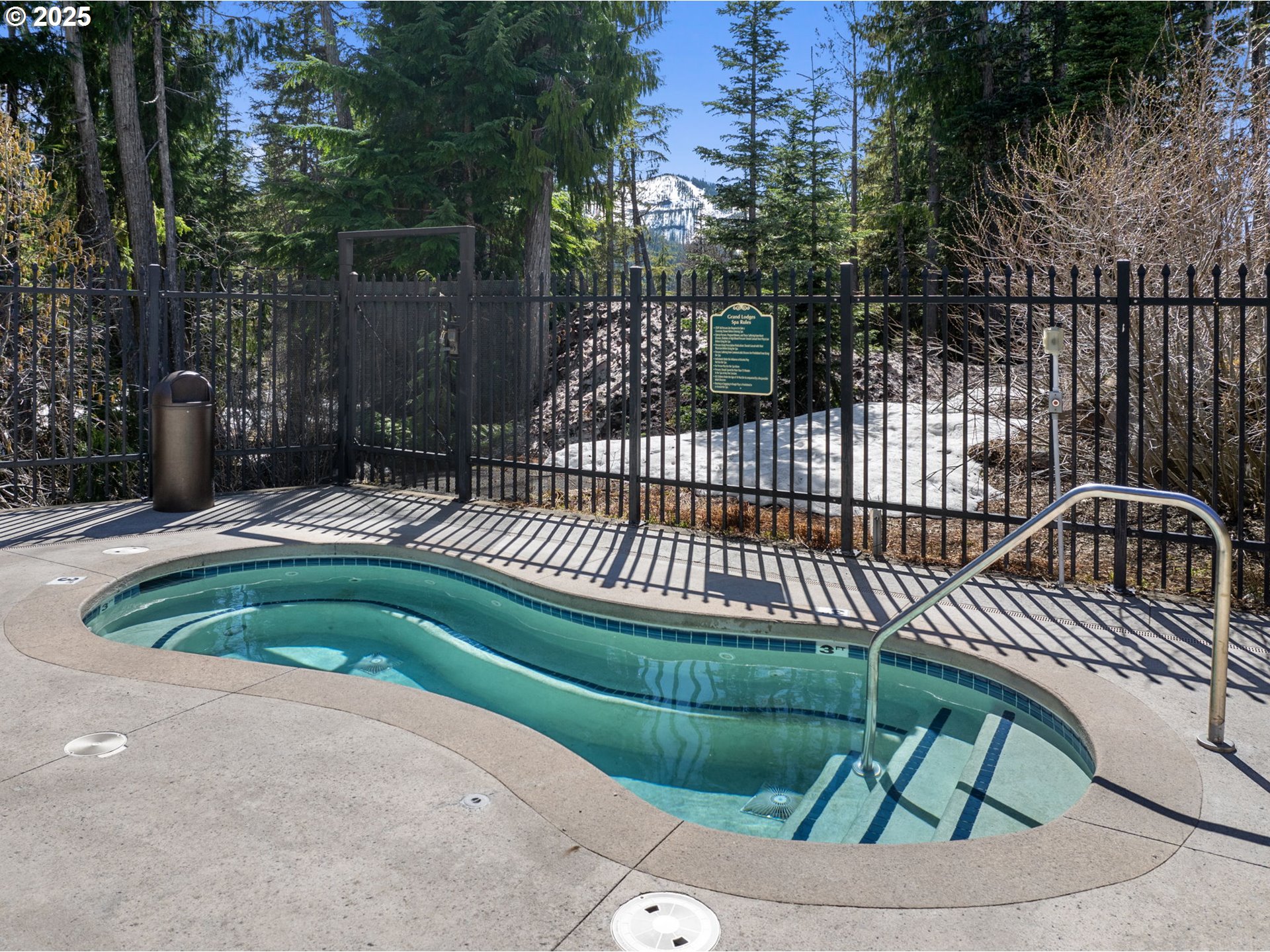 31244 East Collins Lake Road, Unit 21 Government Camp, OR 97028 - Photo 46 of 48