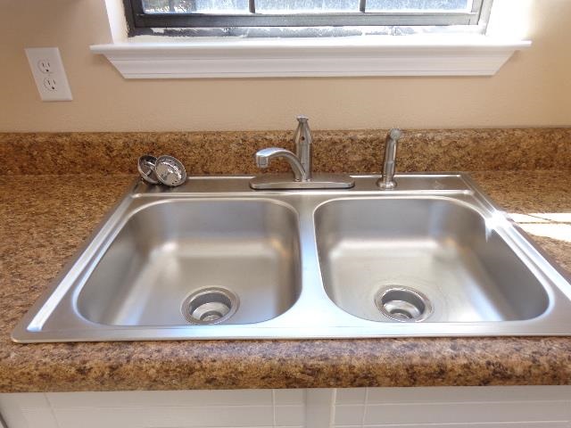 6503 Bellview Pines Road Pensacola, FL 32526 - Photo 5 of 28 Gallery Image 5