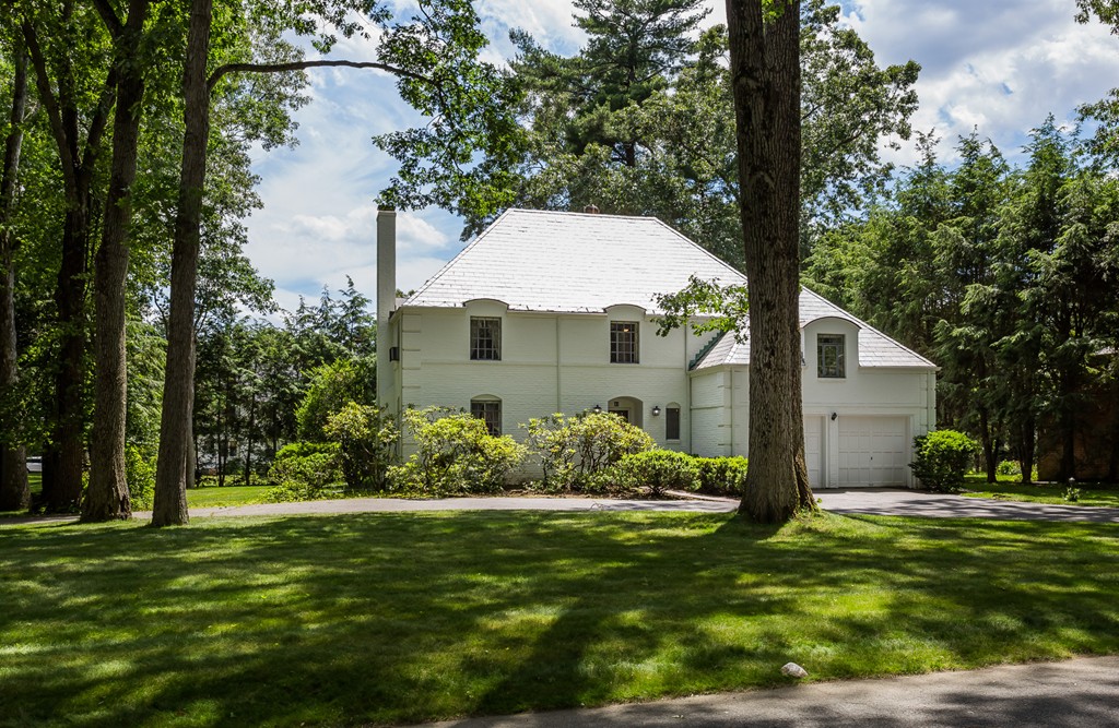 45 Brittany Road Longmeadow, MA 01106 - Photo 1 of 30 Gallery Image 1