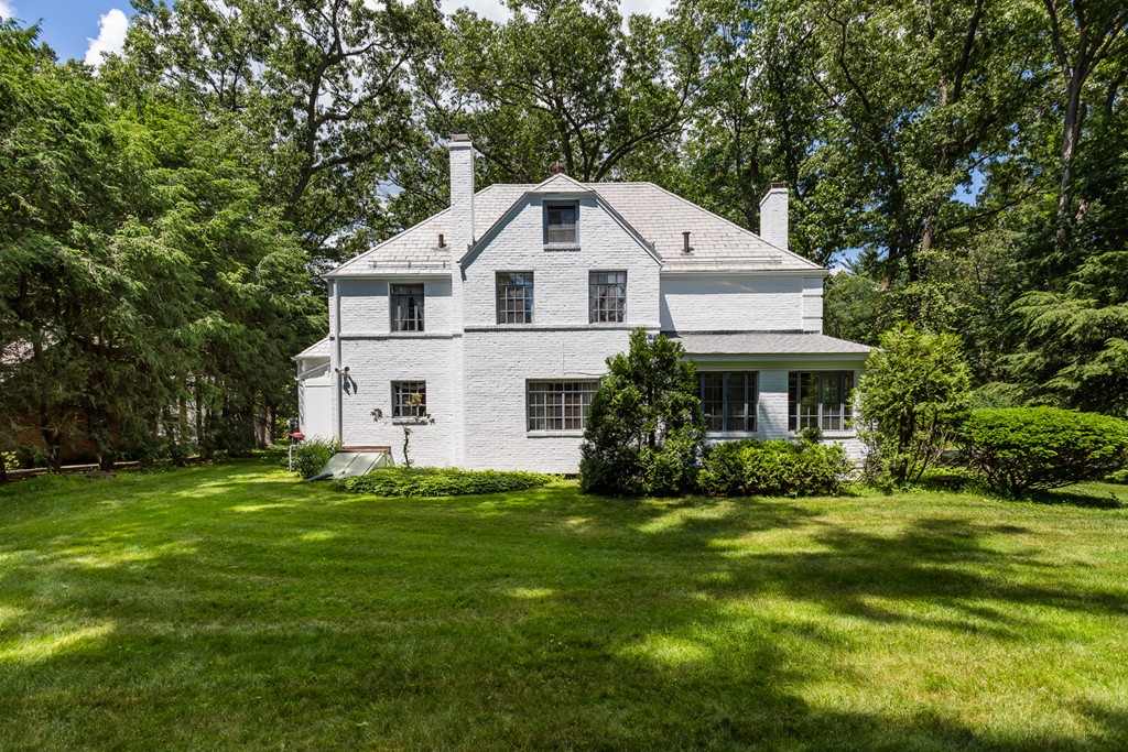 45 Brittany Road Longmeadow, MA 01106 - Photo 5 of 30 Gallery Image 5