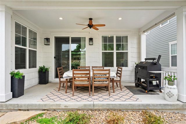 a living room filled with furniture