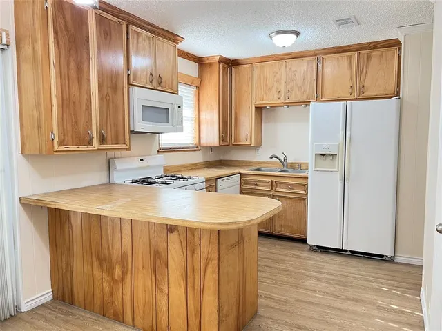 $1,600 | 3820 Titan Trail, Denton, TX 76209