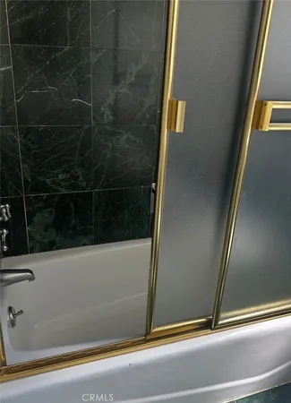 $5,900 | 17041 Escalon Drive, Encino, CA 91436