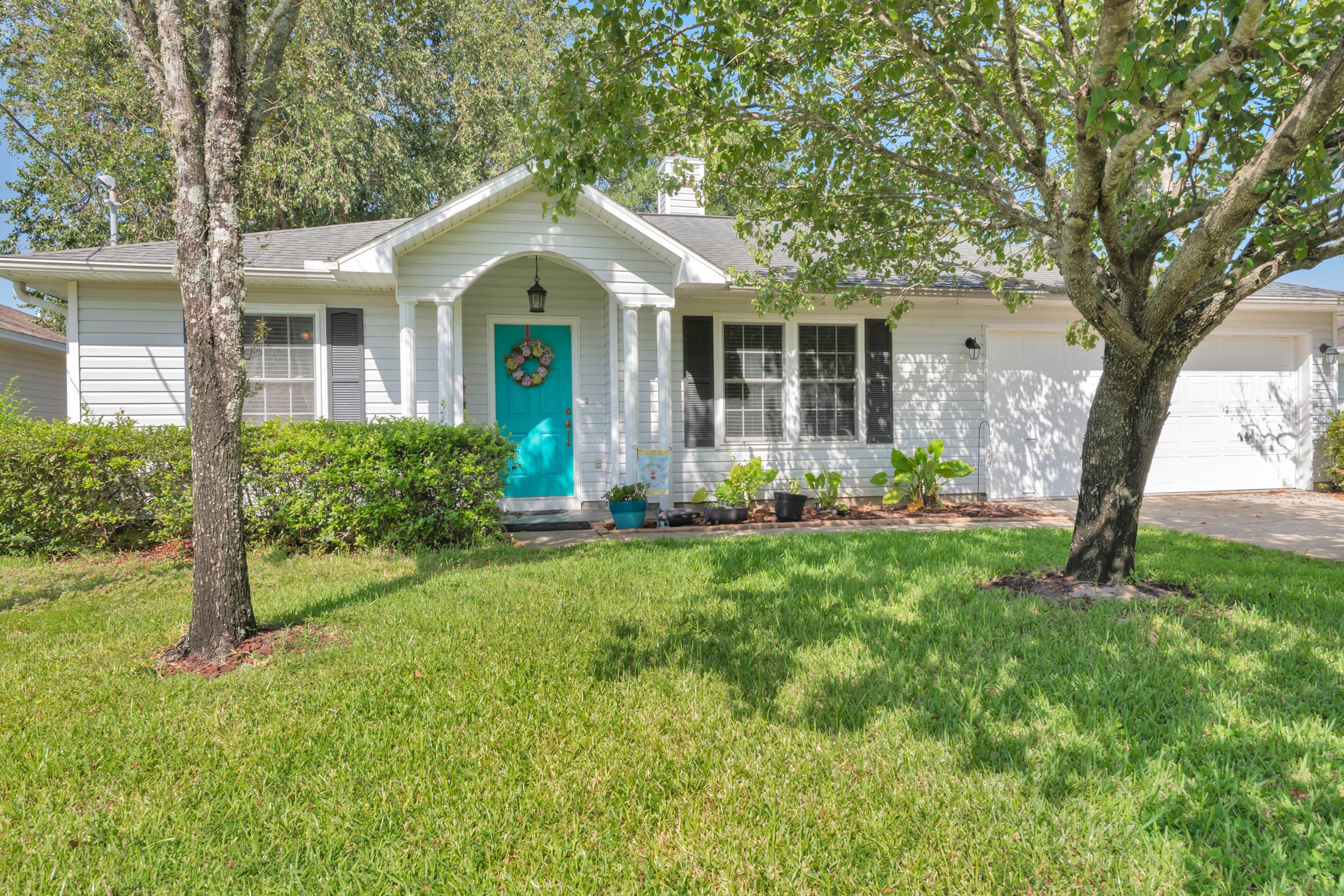 79 Stowe Road Mary Esther, FL 32569 - Photo 1 of 27 Stowe-25