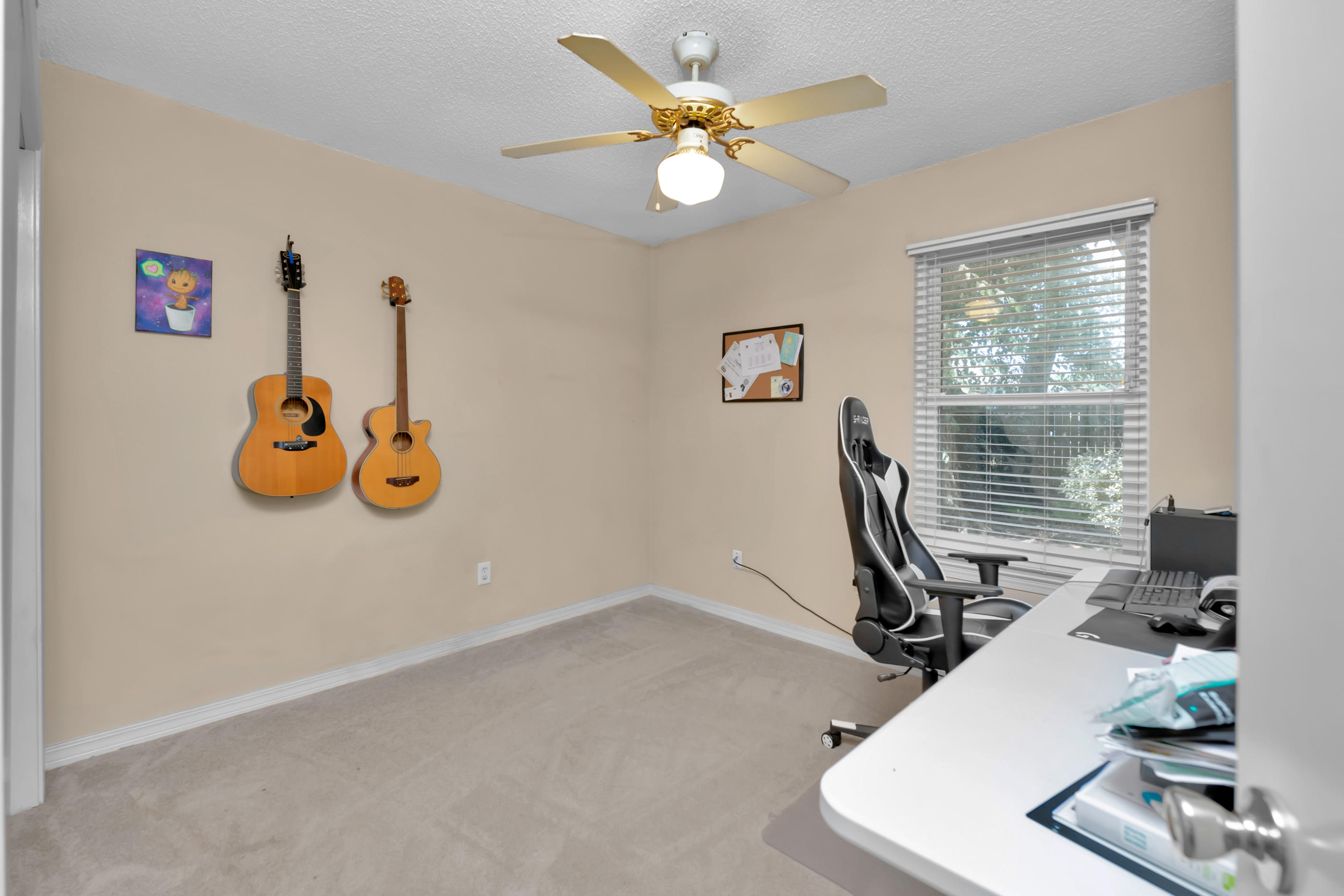 79 Stowe Road Mary Esther, FL 32569 - Photo 3 of 27 First